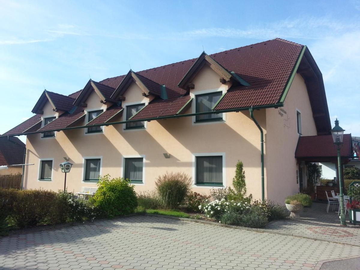 Restaurant Gaestehaus Seiger Sankt Lorenzen bei Knittelfeld Buitenkant foto