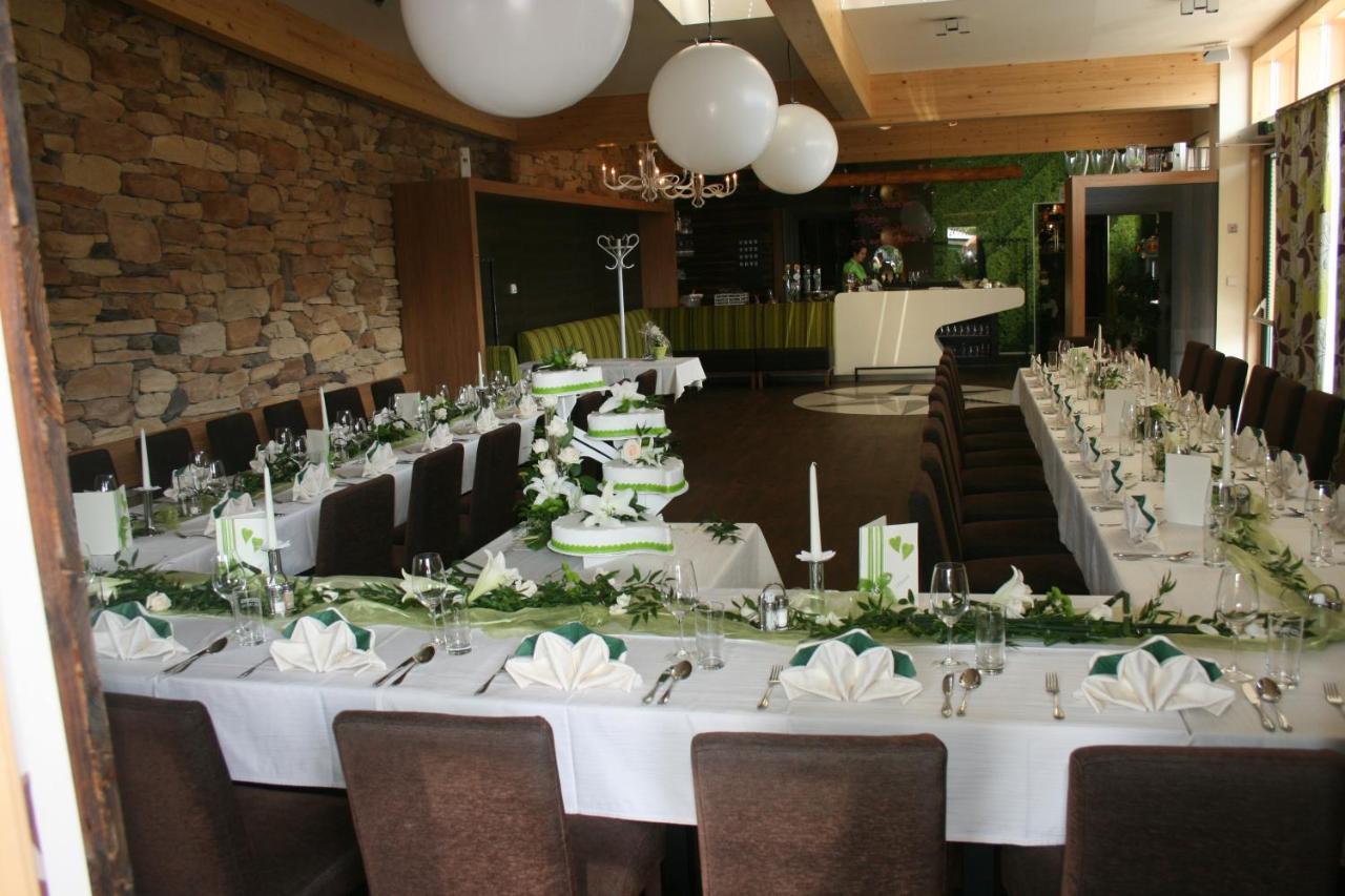 Restaurant Gaestehaus Seiger Sankt Lorenzen bei Knittelfeld Buitenkant foto