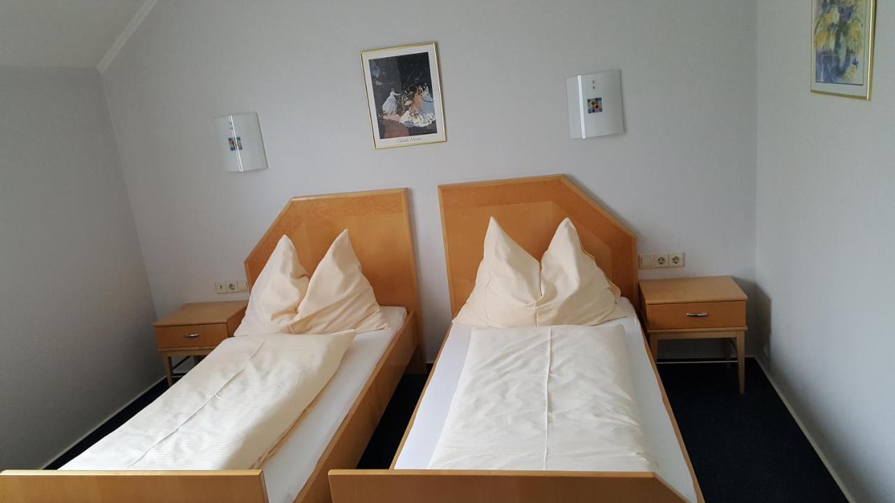 Restaurant Gaestehaus Seiger Sankt Lorenzen bei Knittelfeld Kamer foto